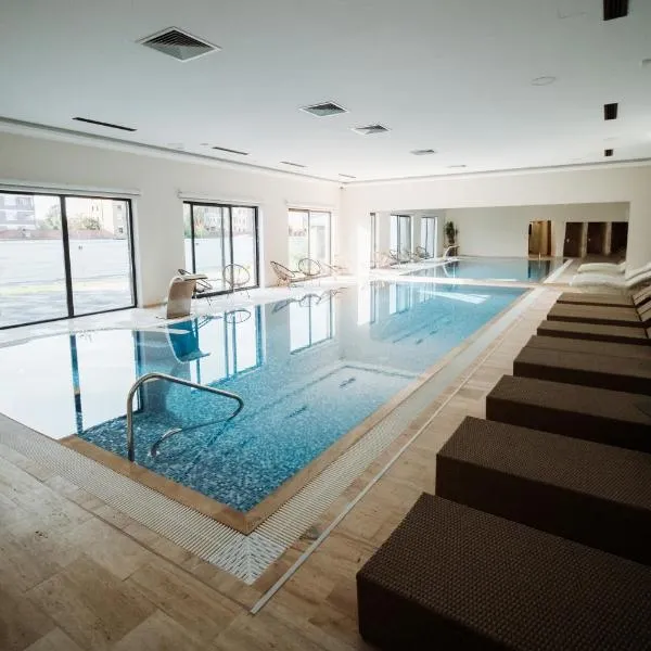 Hotel Barcode Wellness & Spa, hótel í Sombor