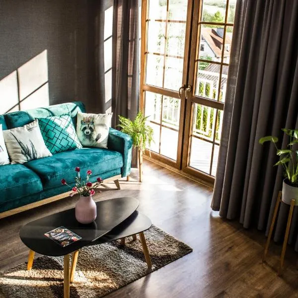 Pod Kolumnami, hotell sihtkohas Pilica