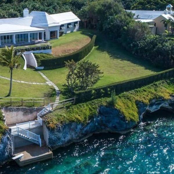 Sound Winds private oceanfront estate with private tennis court & swim dock Property overview, Harrington Hundreds