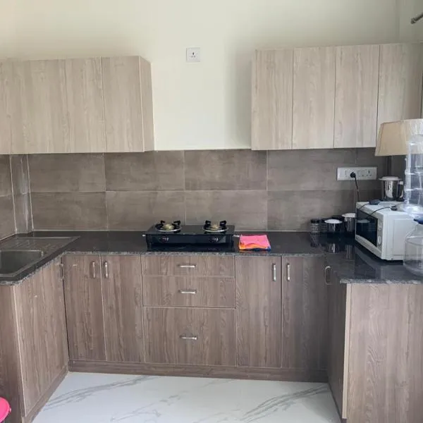 Sagar Niwas - Furnished short stay flats 1BHK and 2BHK, hotel en Bangalore