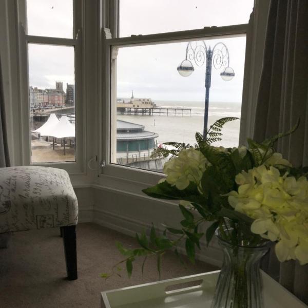 Cranwell Court Seaview Rooms and Apartments