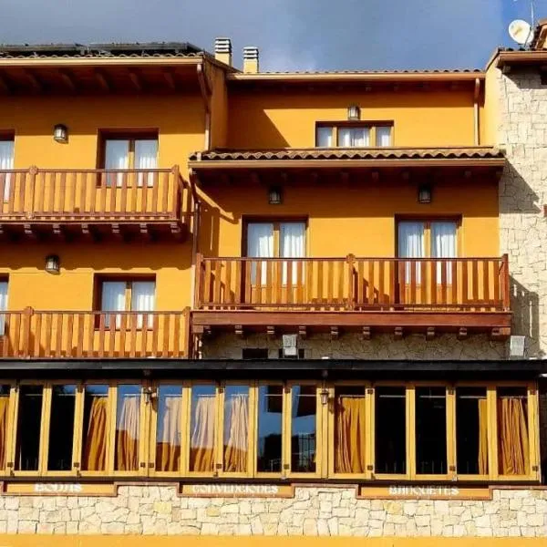 posada trastamara, hotel in Piedralaves
