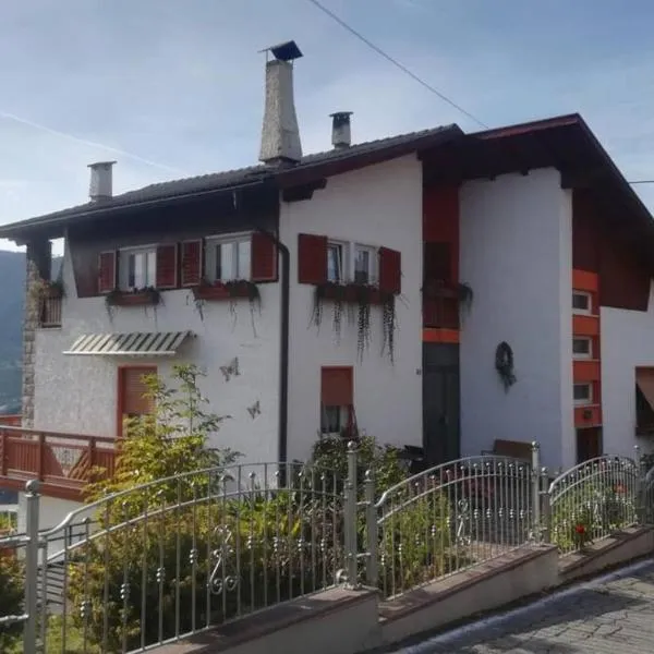 Residence Bellavista, ξενοδοχείο σε Fondo