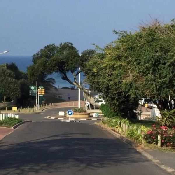 Close to the sea - Flatlet Umhlanga Rocks