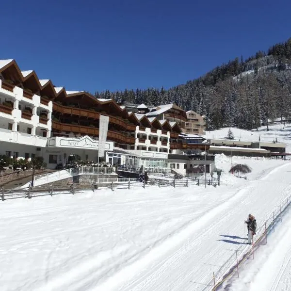 Hotel Sonnalp, hotel u gradu 'Obereggen'