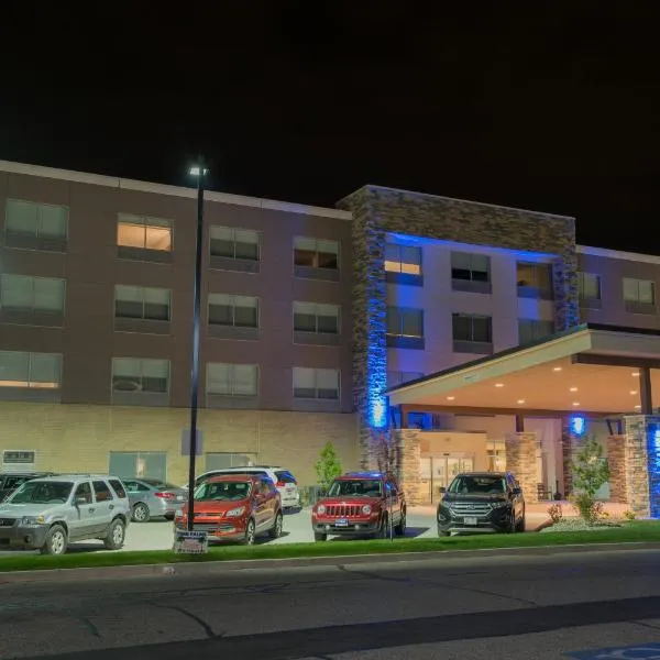 Holiday Inn Express & Suites - Louisville N - Jeffersonville by IHG, ξενοδοχείο σε Jeffersonville