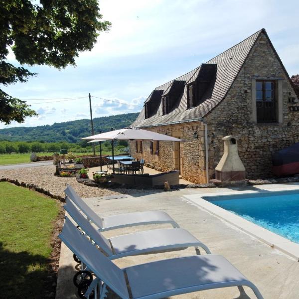 Cozy Holiday Home in Saint L on sur