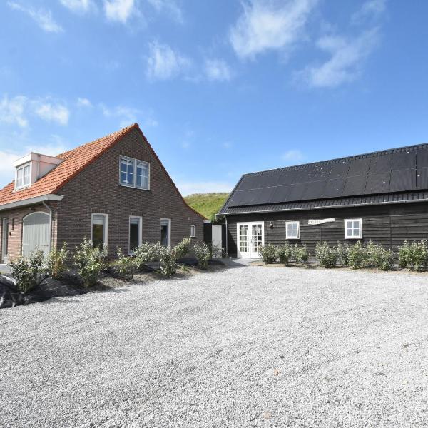 Lavish Villa in Julianadorp aan zee with Sauna