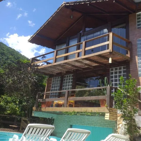 Belo recanto, hotel v destinaci Niterói