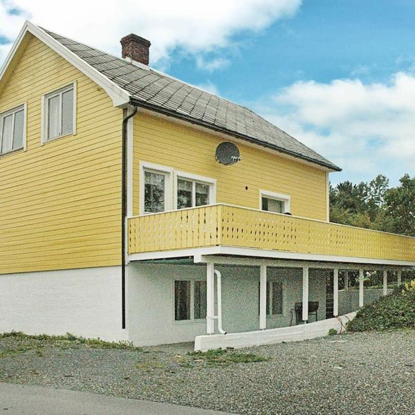 Five-Bedroom Holiday home in Vevang 2