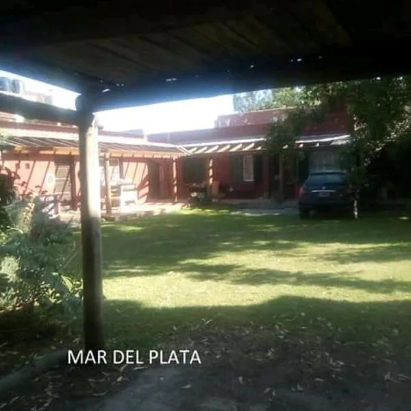 Dormi MDQ sólo con seña de 40000ARS, hotel in Mar del Plata