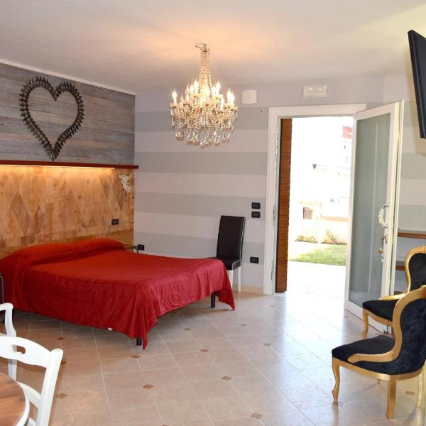 One bedroom appartement with enclosed garden and wifi at Romano D'ezzelino