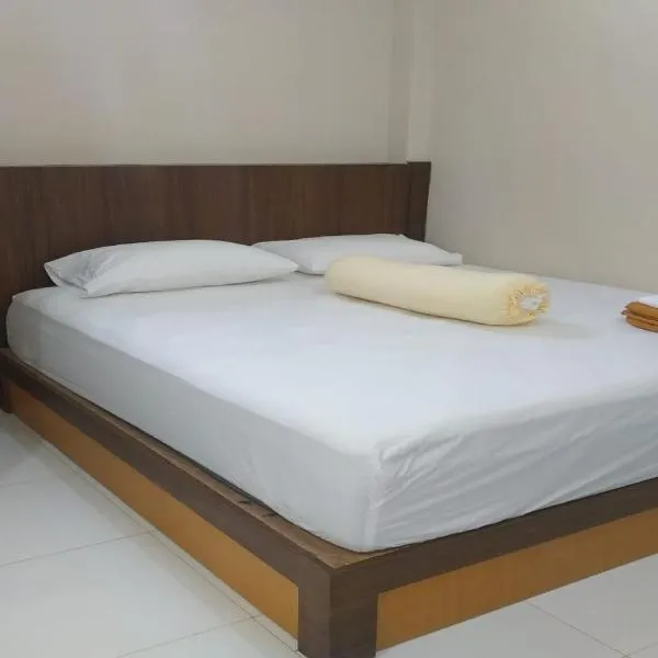 Nietsa Guest House Palu RedPartner，位于帕卢的酒店