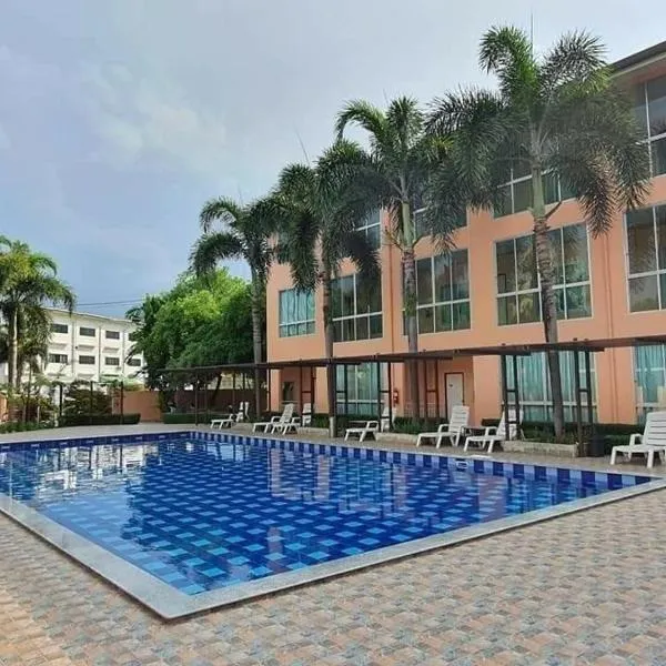 The Victory Hotel, hotel en Ban Muang Daeng