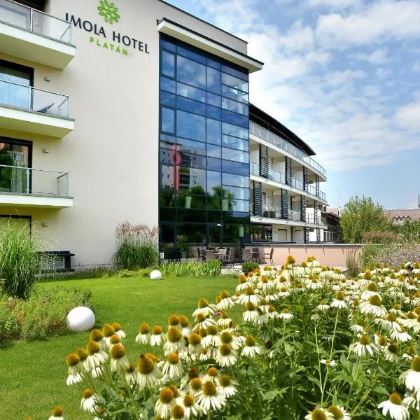 Imola Hotel Platán, hotel v destinaci Eger