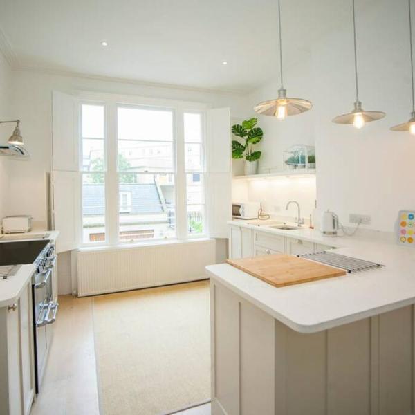 Lux City Centre Property, Slps 8, Bath
