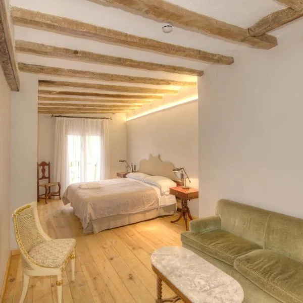 Lo Palauet de la Muralla, hotel in Balaguer