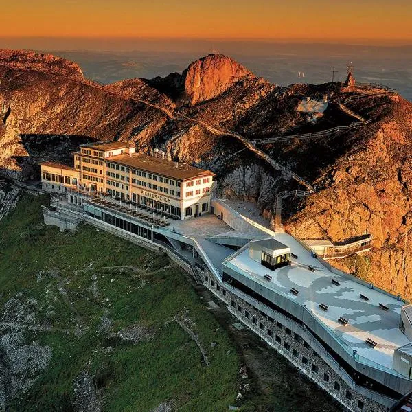 Hotel Pilatus-Kulm, hotel a Lucerna