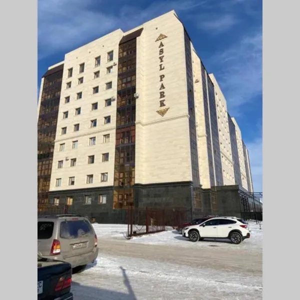 Новая квартира в новом доме, hotel in Karagandy