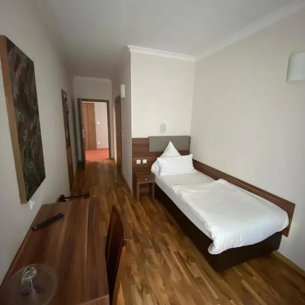 Hotel Isabella, hotel a Francoforte sul Meno