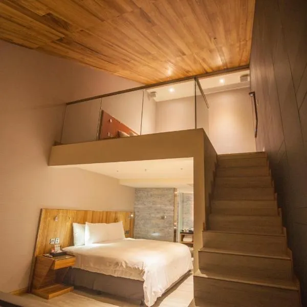 LE LE Motel、屏東市のホテル