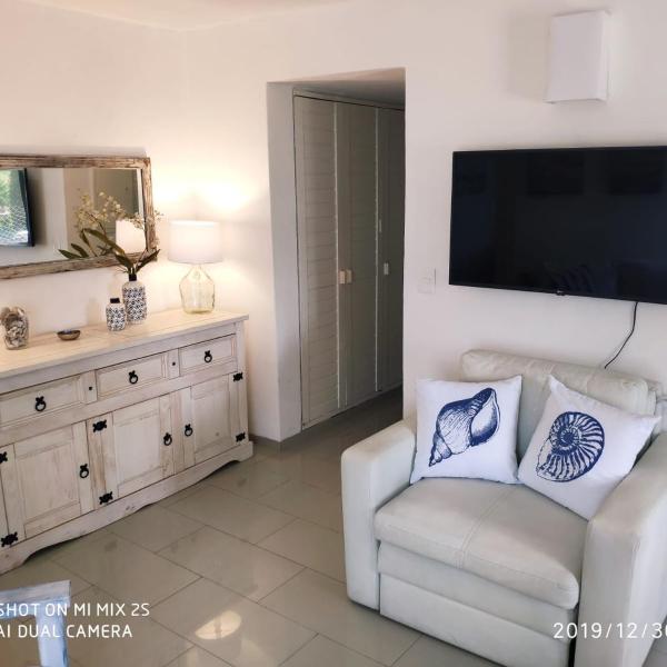 Apartamento Marina de roosvelt con piscina climatizada