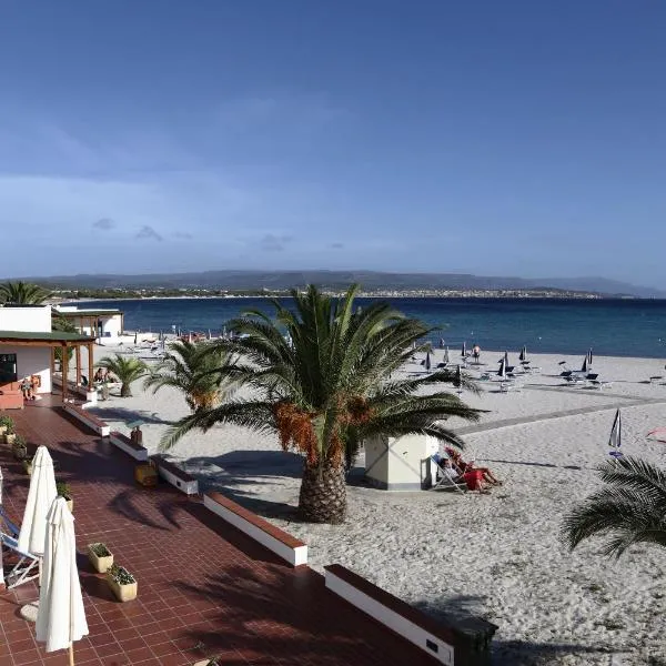 Vel Marì - Rooms on the Beach, хотел в Алгеро