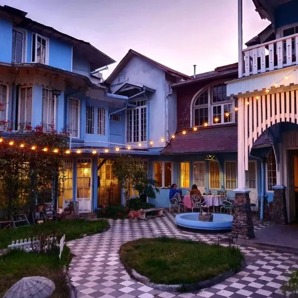 La Cascarona, hotel in Santiago