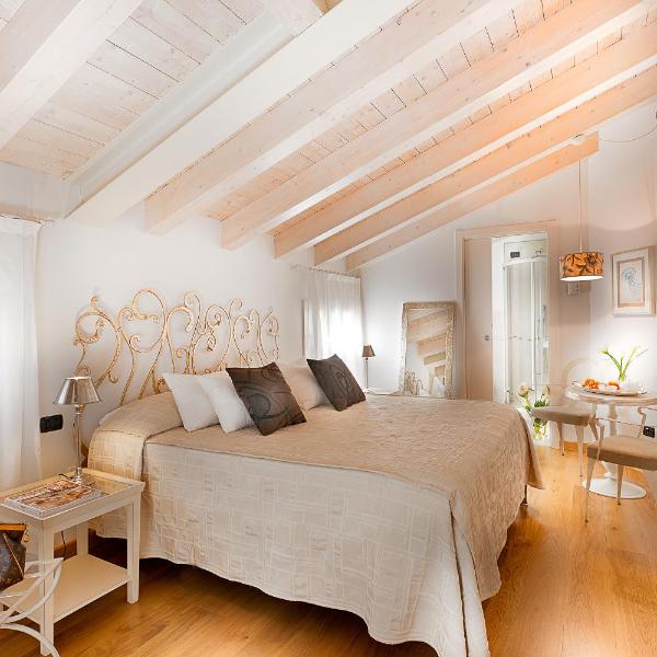 Boutique Room, Верона