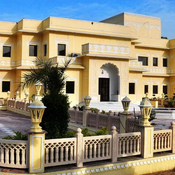 Hotel Raj Bagh Palace, hotel in Jaipur