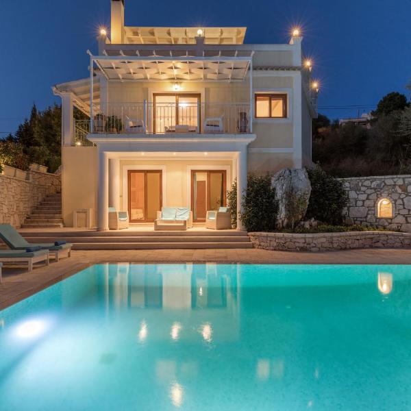 Kassiopi View Villas-Corfu-Villa Eleni,4 bedrooms,large private pool,prime location