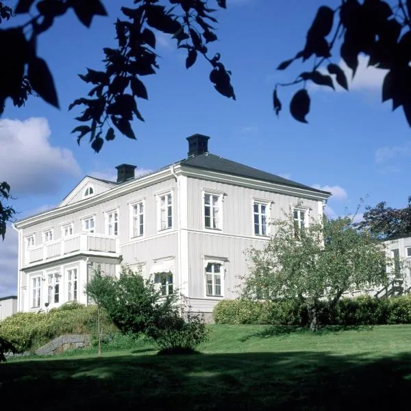 Söråkers Herrgård, hotel v destinaci Söråker