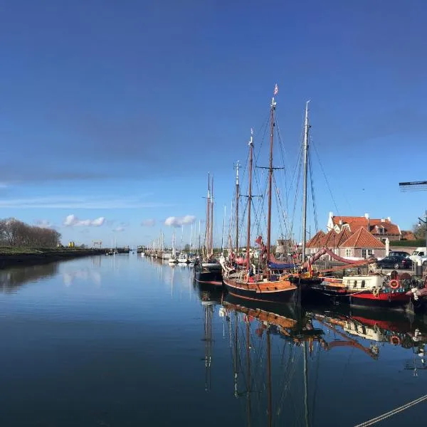Zierikzee Appartement ZZ 41 at the Waterfront, Hotel in Zierikzee