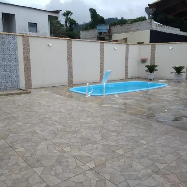 Casa com Piscina para temporada em Paraty - Casa Nova e Aconchegante, Hotel in Paraty