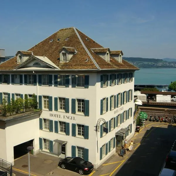 Hotel Engel am Bahnhof, hotel di Wädenswil