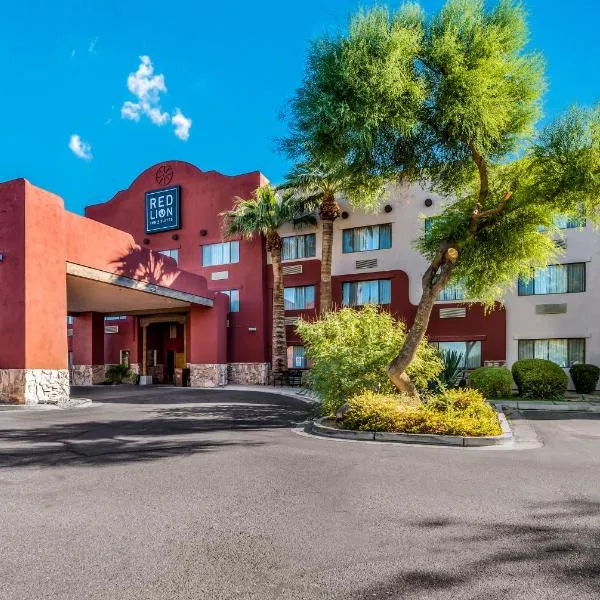 Red Lion Inn & Suites Goodyear, hôtel à Goodyear