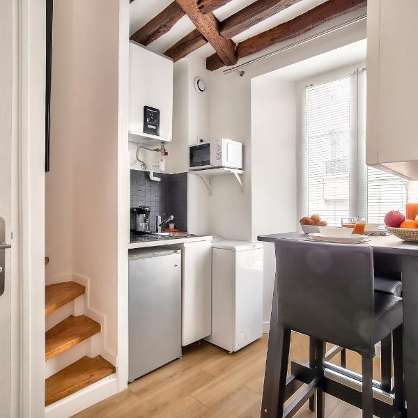 Charming Duplex Studio in the heart of Paris