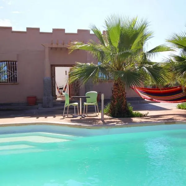 Maison d hôtes Bungalow Villa Hammam Bien-être et Piscine, hotel in Agadir