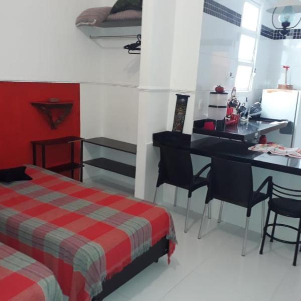 Kitnet em Guarujá - Pitangueiras (sem garagem)