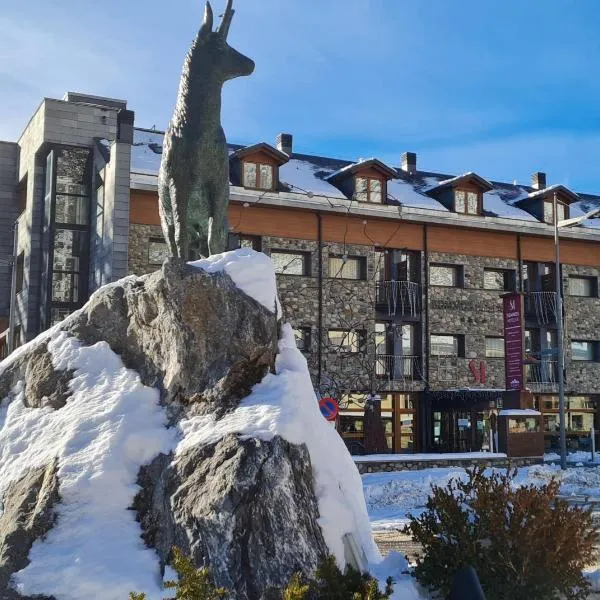 SOMMOS Hotel Aneto, hôtel à Benasque