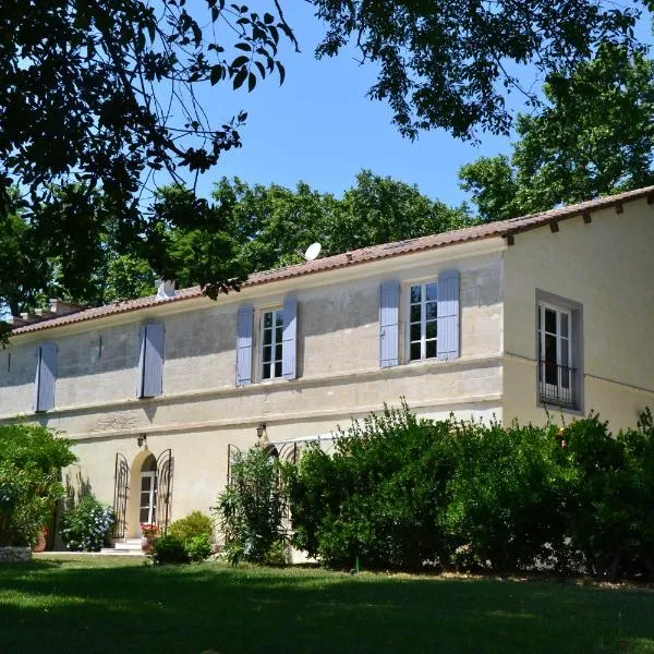 Mas de Capelou, hotel in Avignon