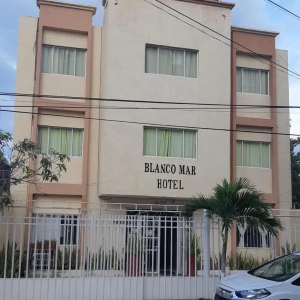 Blanco Mar Hotel、サンタ・マルタのホテル
