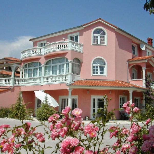 Hotel Villa Vera