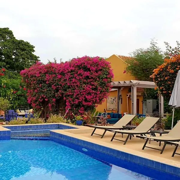 Villa Charles - île de Gorée, hotel di Goree