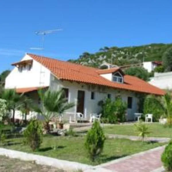 Summer Garden Αpartments & Studios, Hotel in Argostoli