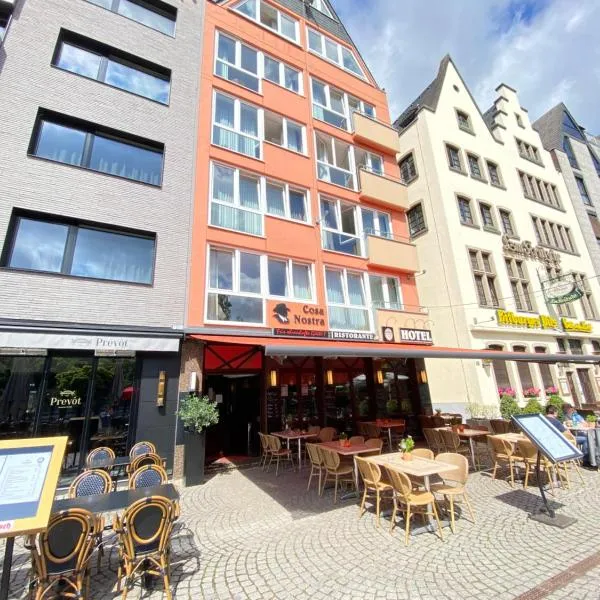 Hotel Drei Kronen, hotel em Colónia