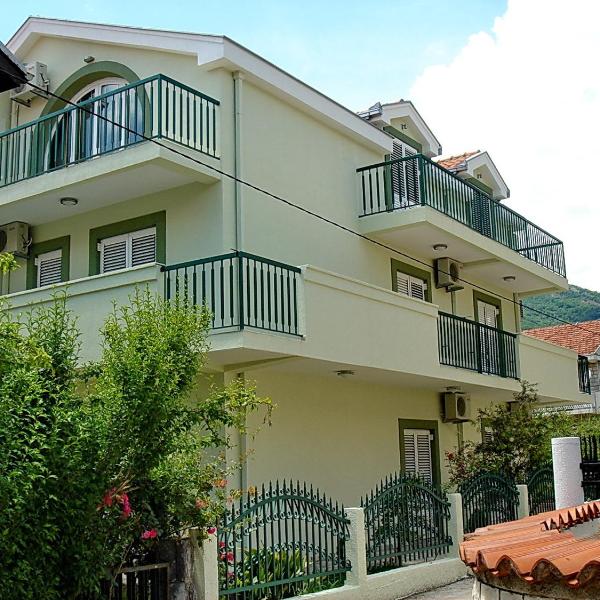 Apartments Odalović