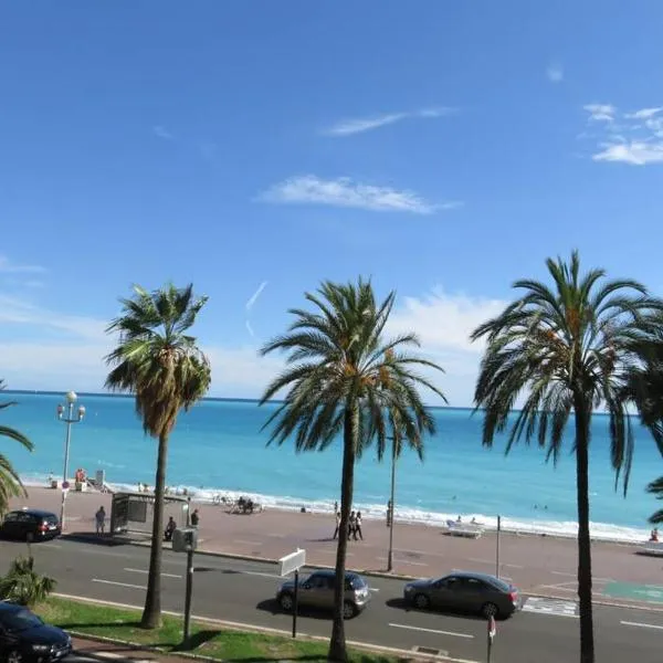 Promenade des anglais Amazing sea view 140M2 3BR, hotel i Nice
