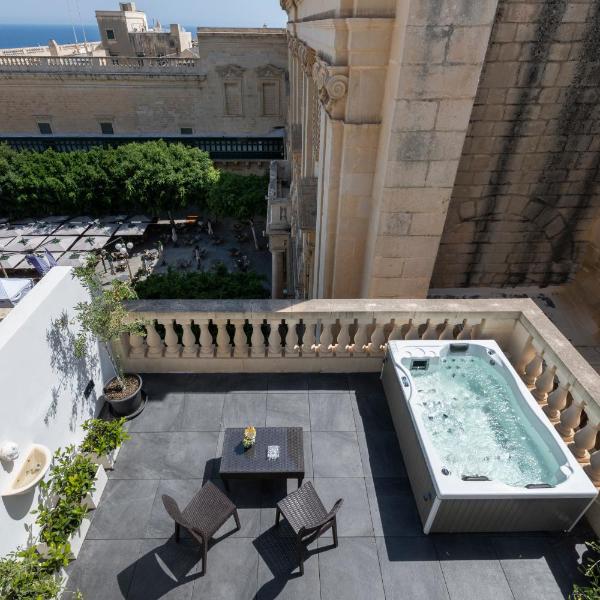 U Collection - a Luxury Collection Suites, Valletta