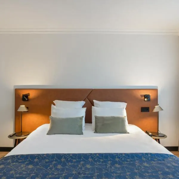 Appart'City Collection Genève Aéroport - Ferney Voltaire, hotel in Ferney-Voltaire